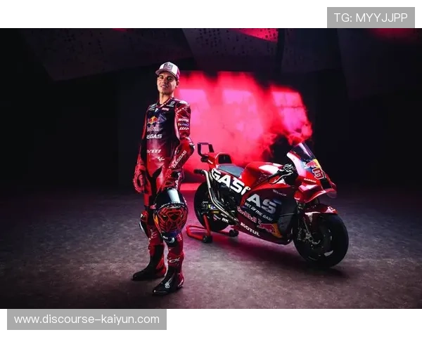 MotoGP新赛季揭幕战激战正酣车手阵容迎来重大变革引爆全球关注 MotoGP新赛季揭幕战激战正酣车手阵容迎来重大变革引爆全球关注