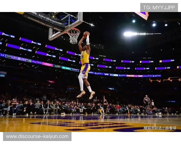 NBA焦点战詹姆斯率湖人逆转勇士重燃季后赛希望冲击总冠军梦想 NBA焦点战詹姆斯率湖人逆转勇士重燃季后赛希望冲击总冠军梦想