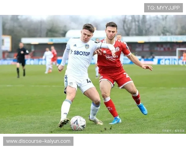 围绕布拉德福德俱乐部的历史传承与未来发展全景解析英伦足坛风云