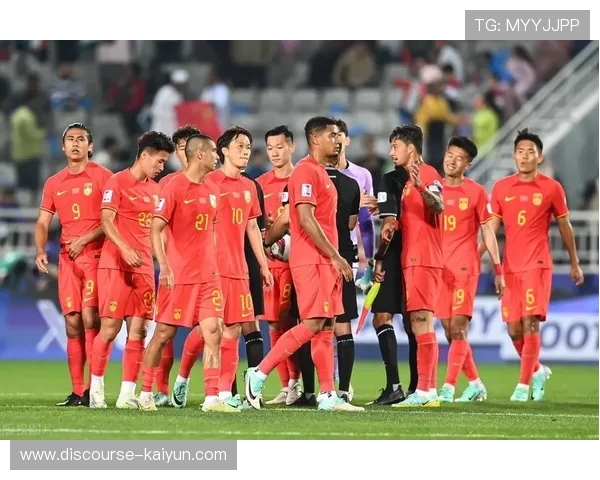 国足迎来关键热身赛新阵容亮相主帅直言全力冲击亚洲杯佳绩 国足迎来关键热身赛新阵容亮相主帅直言全力冲击亚洲杯佳绩